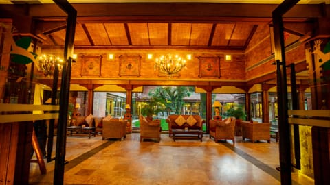 gokarna-forest-resort-lounge-area.jpg