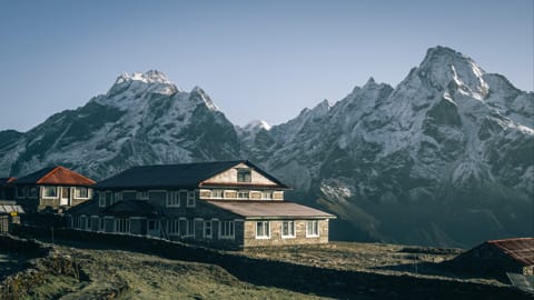 Kongde Lodge - Außenansicht