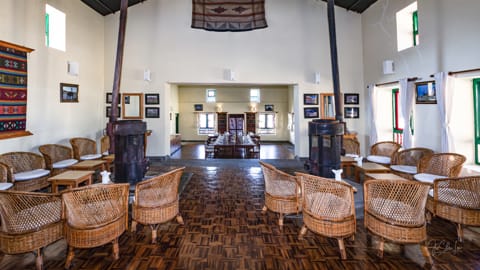 Landruk-Lodge - lounge