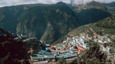 Namche Lodge - Trekking Trail